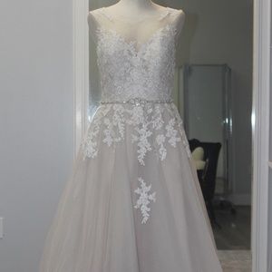 Maggie Sottero Designs Wedding Dress